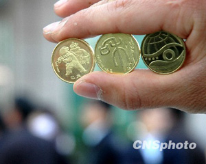 如何合理规划房产投资组合以降低风险？