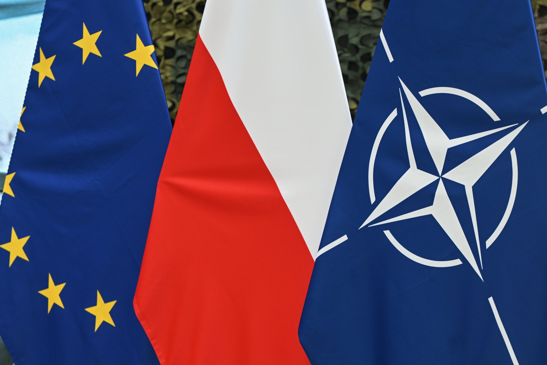 详细阅读:就乌克兰问题,欧盟、加拿大、英国、法国、德国、意大利等发声! 就乌克兰问题,欧盟、加拿大、英国、法国、德国、意大利等发声!